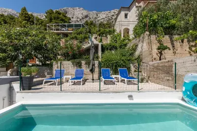 Bazen u objektu Waterview Apartments - Koru Apartment and pool ili u blizini