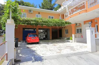 Zgrada u kojoj se nalazi apartman