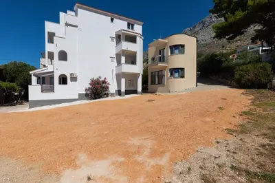 Zgrada u kojoj se nalazi apartman