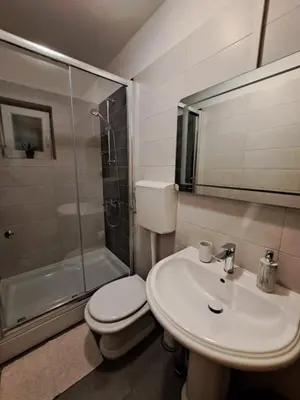 Kupaonica u objektu Apartman Leon