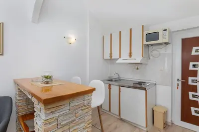 Kuhinja ili čajna kuhinja u objektu Family friendly house with a swimming pool Lokva Rogoznica, Omis - 4328