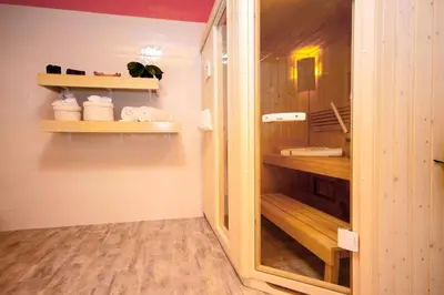 Tlocrt objekta Villa Caribic with 72sqm private pool, whirlpool, sauna, outdoor lounge area