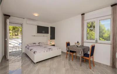 Krevet ili kreveti u jedinici u objektu Amazing Apartment In Krvavica