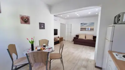 Kuhinja ili čajna kuhinja u objektu Apartments DaMa