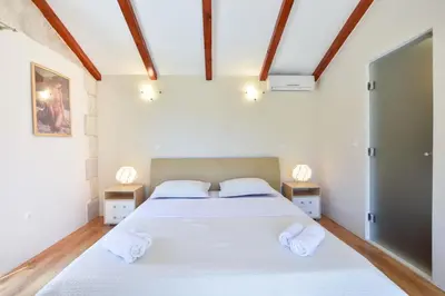 Krevet ili kreveti u jedinici u objektu Villa Josip near Omiš , private pool