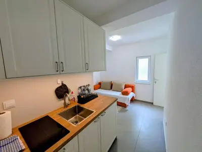 Kuhinja ili čajna kuhinja u objektu DORA