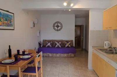 Kuhinja ili čajna kuhinja u objektu Villa Franka