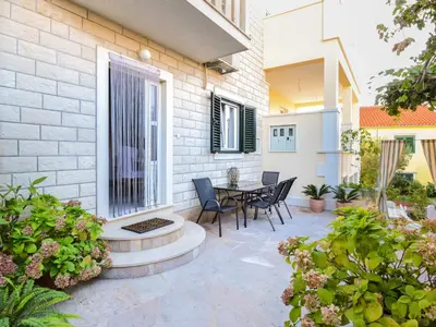 Zgrada u kojoj se nalazi apartman