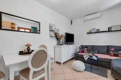 TV i/ili zabavni centar u objektu Apartman MaRiTo