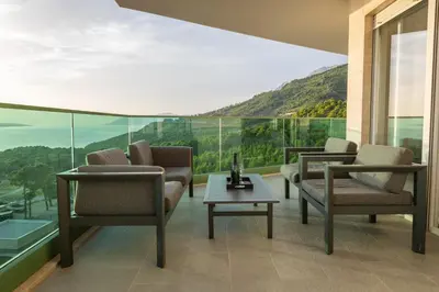 Pogled na planine ili pogled na planine iz apartmana