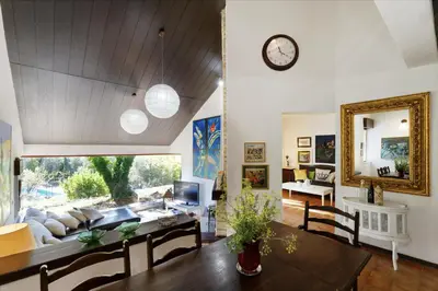 TV i/ili zabavni centar u objektu Isolated Villa Terna -Big Garden-Pool-Dalmatia