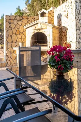 Tlocrt objekta Family-friendly apartments with swimming pool Stanici, Omis - 18676