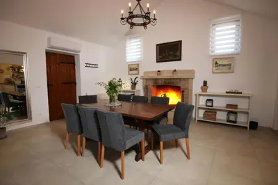 TV i/ili zabavni centar u objektu Stone Villa Olea