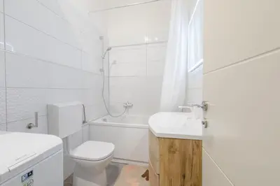 Kupaonica u objektu Apartmani Krilo