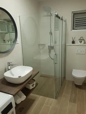 Kupaonica u objektu La Vista apartments