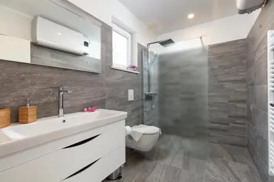 Kupaonica u objektu APARTMENTS BAKA