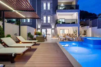 Tlocrt objekta Luxury VILLA BANE, heated private pool and jacuzzi, sandy beach 120m far, 12 pax