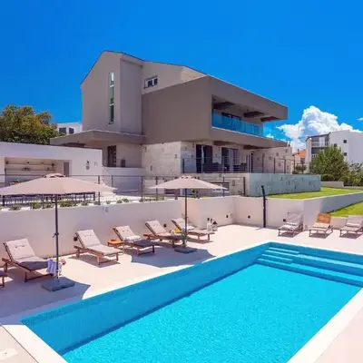 Villa Diva with 7 bedrooms