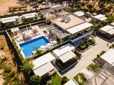 Bazen u objektu Poseidon Mobile Home Resort ili u blizini