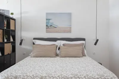 Krevet ili kreveti u jedinici u objektu Apartments Left & Right with jacuzzi, 4 stars