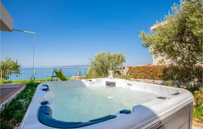 Bazen u objektu Holiday Home Villetta Belveder ili u blizini