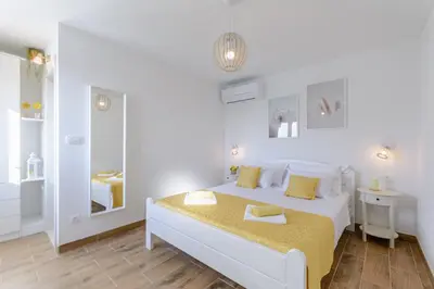 Krevet ili kreveti u jedinici u objektu Holiday Home Nono Ante with heated pool