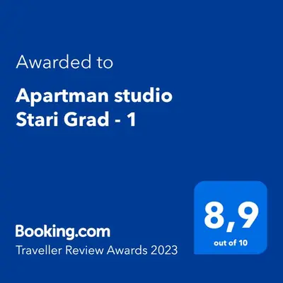 Certifikat, nagrada, logo ili neki drugi dokument izložen u objektu Apartman studio Stari Grad - 1