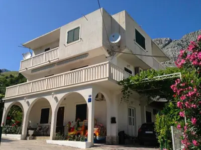 Tlocrt objekta A3 - apt w patio 3 min walking from the beach