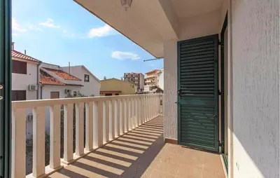 Tlocrt objekta Apartment - Sleeps 6 - Jacuzzi - Seaside - Parking