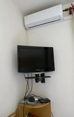 TV i/ili zabavni centar u objektu Apartments Sonya Garden BBQ Supetar