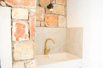 Tlocrt objekta Seaview pool apartment-Lumière, Island Hvar-Gdinj