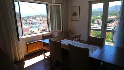 Pogled na planine ili pogled na planine iz apartmana