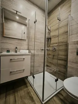 Kupaonica u objektu Hektorovic poolside apartments
