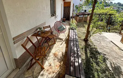 Vrt u objektu 1 Bedroom Gorgeous Apartment In Jesenice