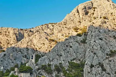 Pogled na planine ili pogled na planine iz apartmana