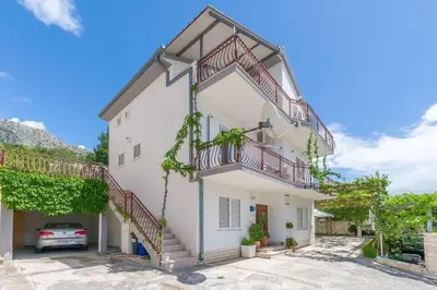 Zgrada u kojoj se nalazi apartman