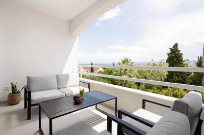 Balkon ili terasa u objektu Holiday in Bol **** blue