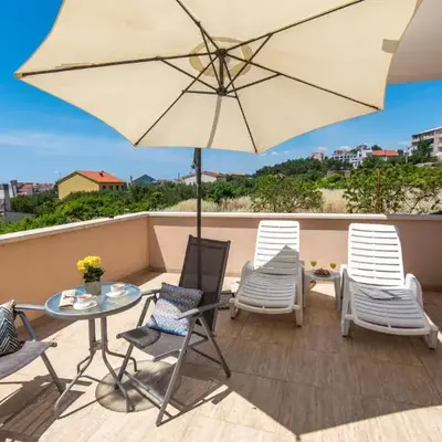 Beautiful Apartment In Podstrana With Wifi