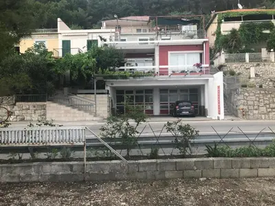 Zgrada u kojoj se nalazi apartman