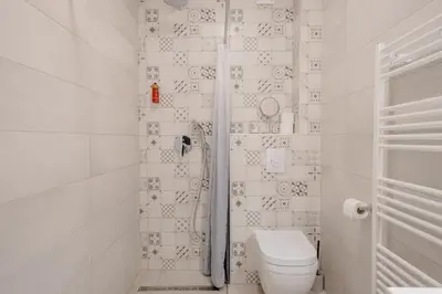 Kupaonica u objektu Rogač Rooms & Restaurant