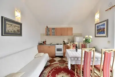Tlocrt objekta Apartment in Duce with sea view, balcony, air conditioning, WiFi 5063-2