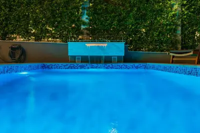 Bazen u objektu Private seaside Morska Villa with pool in Baška Voda, Dalmatia, Croatia ili u blizini