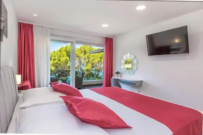 Krevet ili kreveti u jedinici u objektu Private seaside Morska Villa with pool in Baška Voda, Dalmatia, Croatia