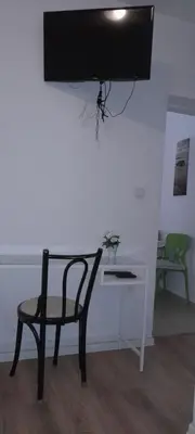 TV i/ili zabavni centar u objektu Top 10-1 bedroom apt/terrace