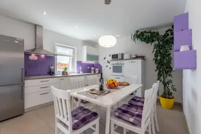 Kuhinja ili čajna kuhinja u objektu Villa Blue Sky