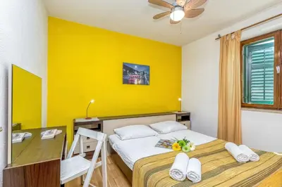 Krevet ili kreveti u jedinici u objektu Sea View Home Marianne 200m from sea - Happy Rentals