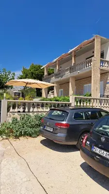 Zgrada u kojoj se nalazi privatni smještaj