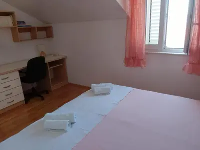Krevet ili kreveti u jedinici u objektu Apartment in Bol with sea view, terrace, air conditioning, WiFi 3739-1
