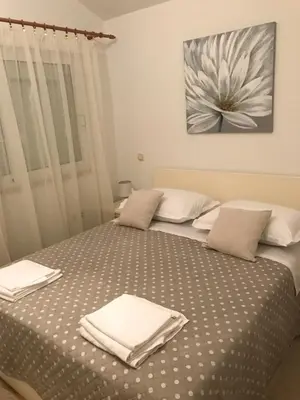 Krevet ili kreveti u jedinici u objektu JELSA center-Sea view apartment near the beach - B2