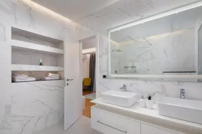 Kupaonica u objektu Elais Luxury Residence